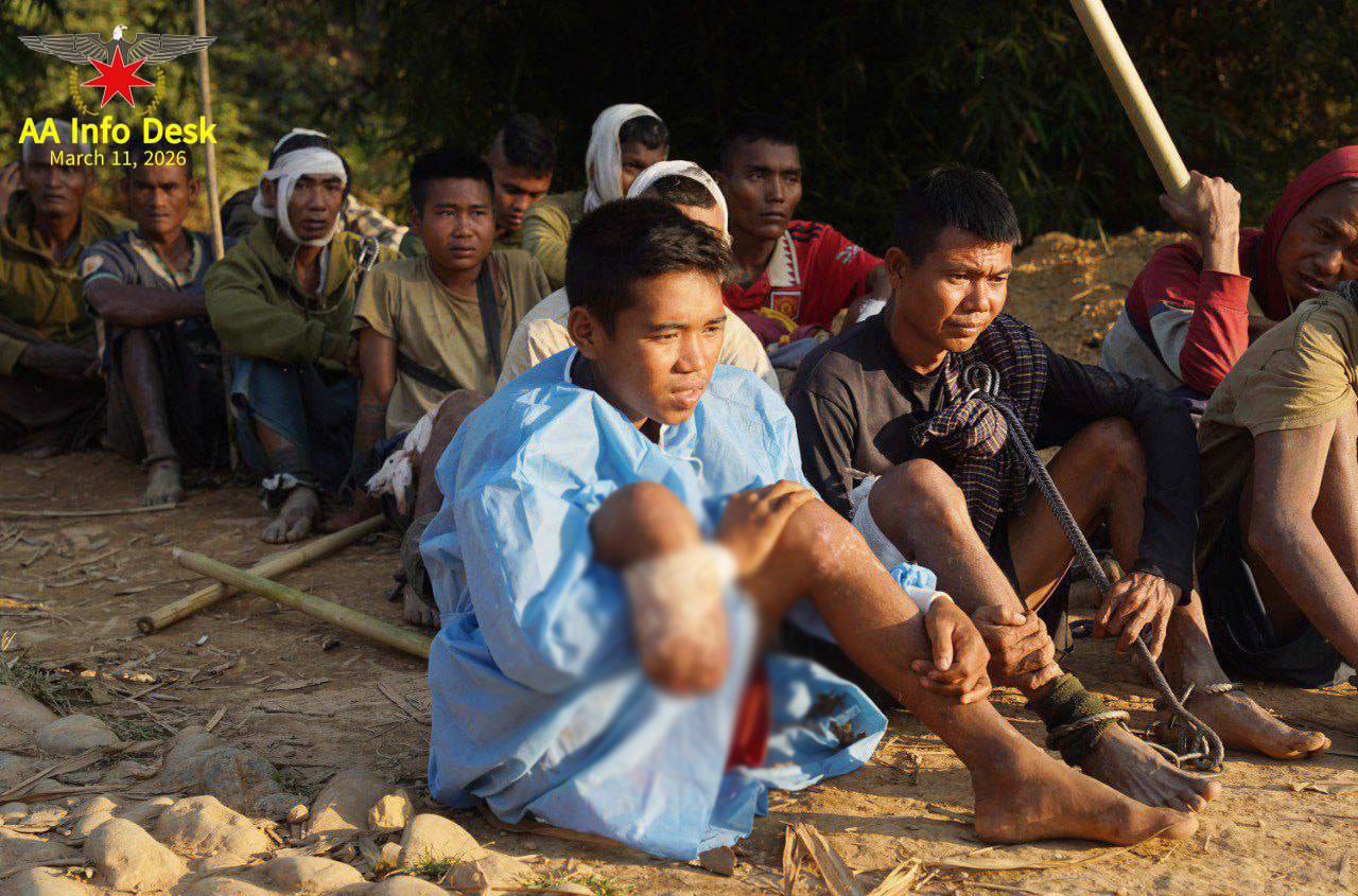 Local residents who had been detained by a military column in Nyaunglebin Township were rescued, while more than 100 people were killed in an airstrike on a prisoner-of-war camp in Rakhine State.